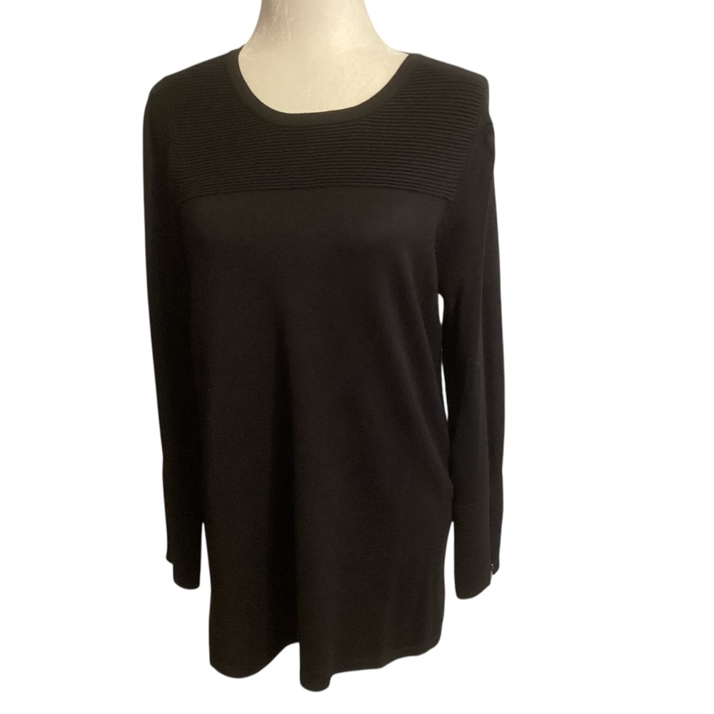 Chicos pullover sweater in black size medium NWOT